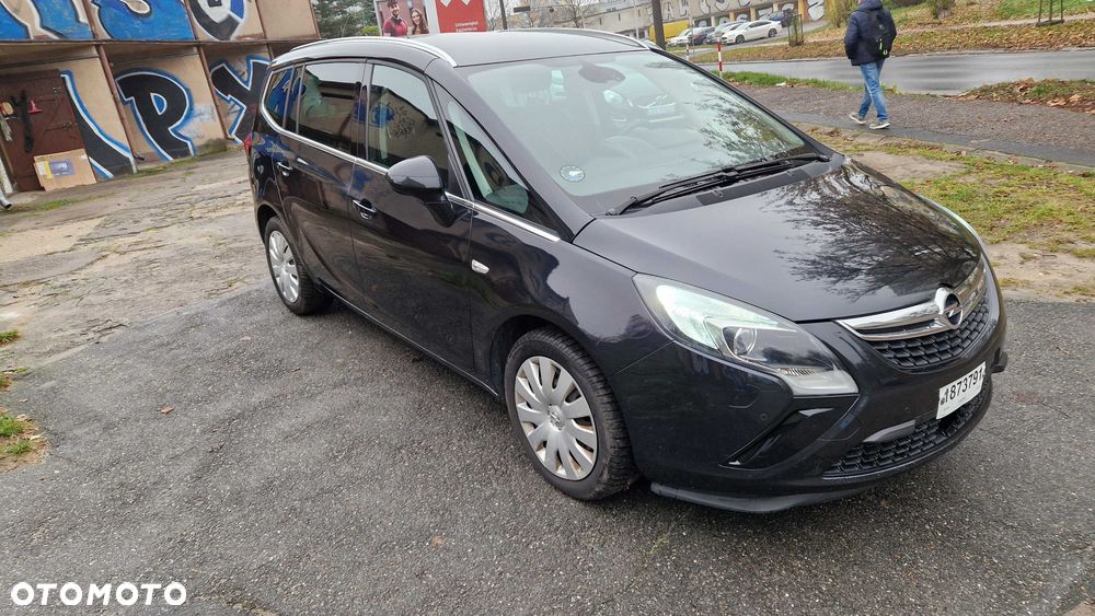 Opel Zafira - 2
