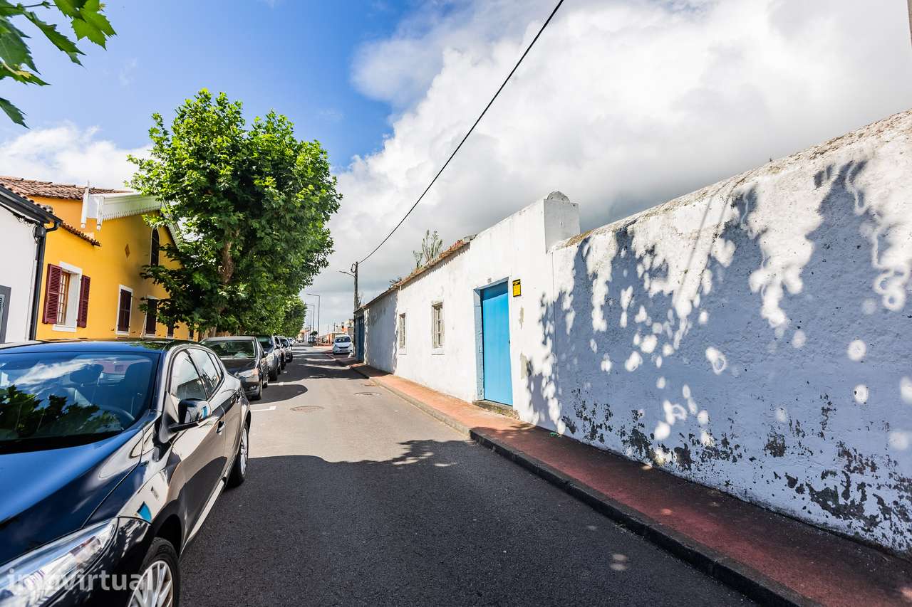 Terreno com ruina, Rosto do Cão (São Roque), Ilha de São Miguel - Grande imagem: 3/6