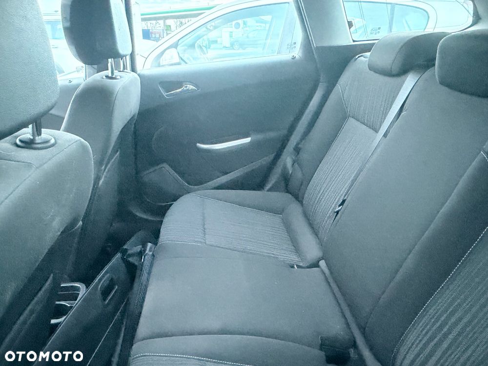 Opel Astra 1.7 CDTI DPF Active - 5