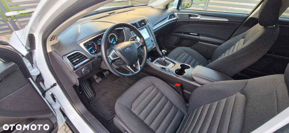 Ford Mondeo 1.5 EcoBoost STart-Stopp Business Edition - 14