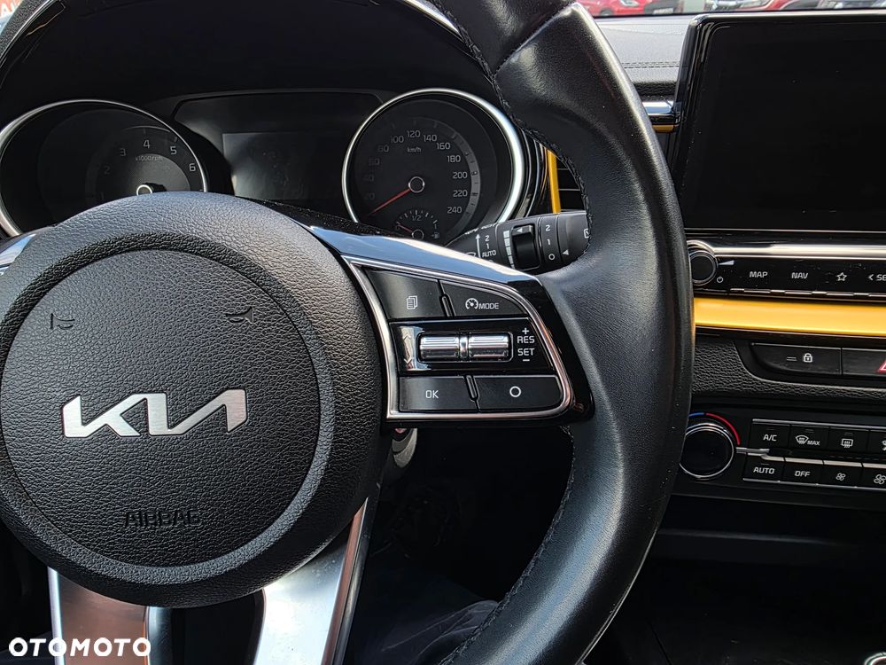Kia XCeed 1.5 T-GDI L - 12