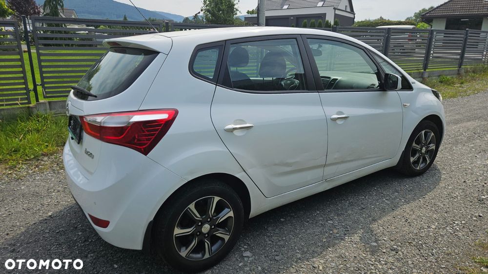 Hyundai ix20 1.6 Premium - 11