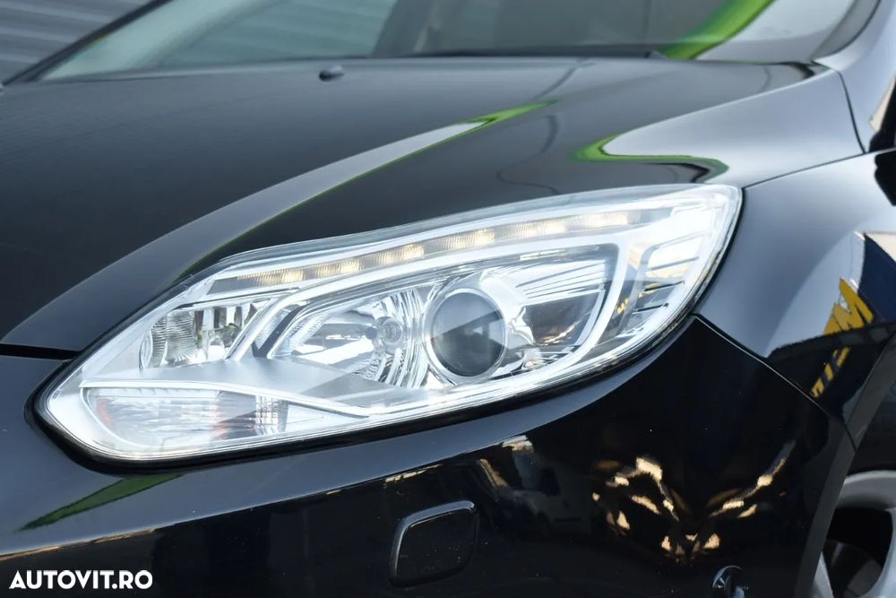 Ford Focus 1.6 TDCI DPF Titanium - 9