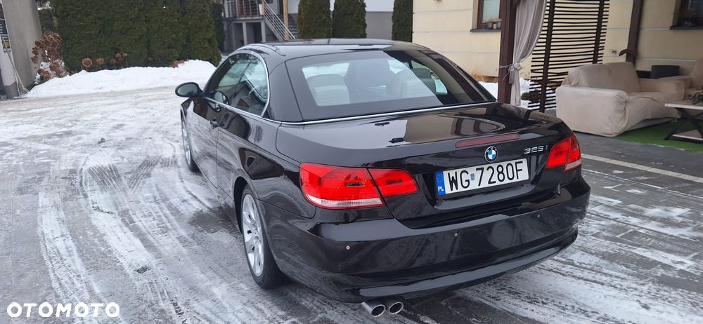 BMW Seria 3 325i - 3