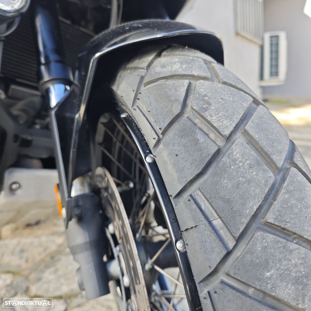 Honda X-ADV 750 SPECIAL EDITION - 2