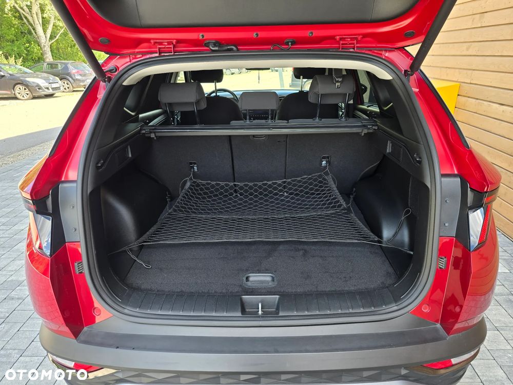 Hyundai Tucson 1.6 CRDi 48V-Hybrid 2WD DCT Select - 28