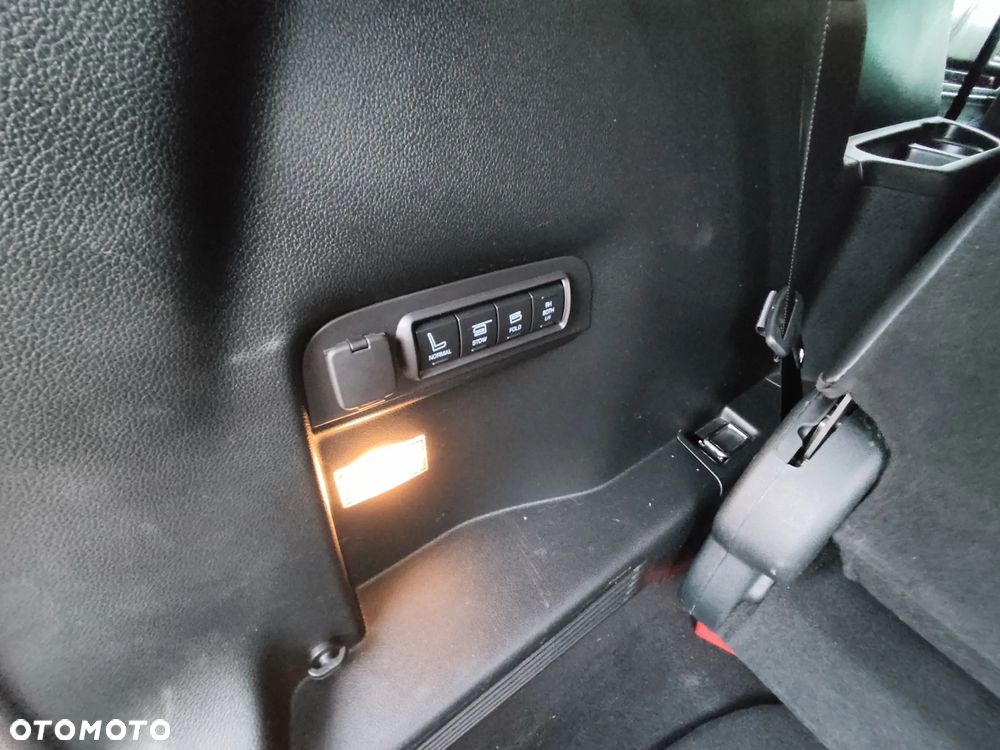 Ford Explorer - 12