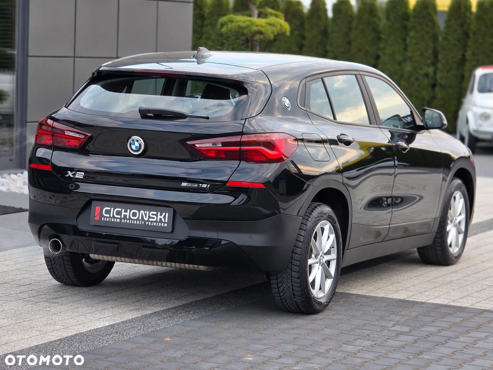 BMW X2 sDrive18i - 35