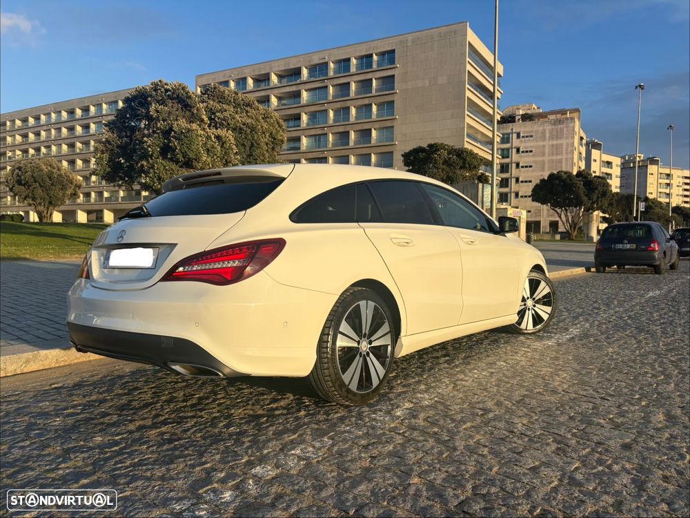 Mercedes-Benz CLA 180 d Shooting Brake Urban Aut. - 2
