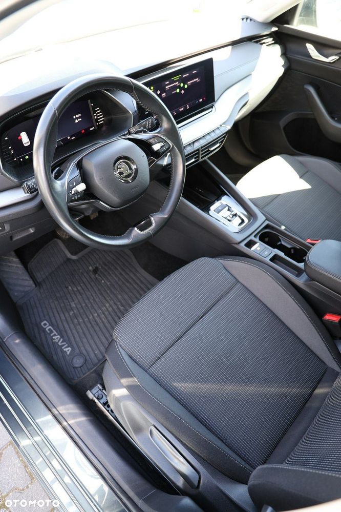Skoda Octavia - 14