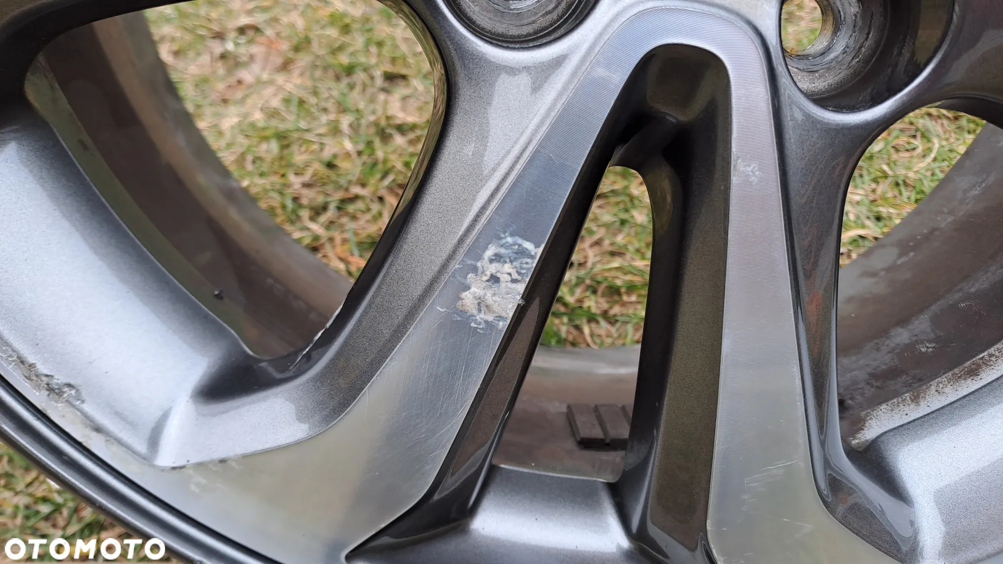 Felga Aluminiowa 15 Hyundai i10 4x100 ET 47 52910-C8800 - 2