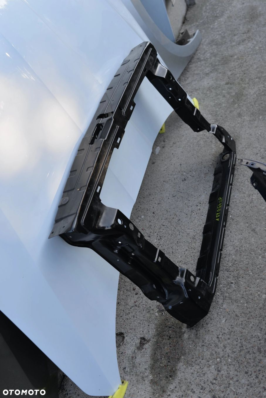 MASKA ZDERZAK GRILL BŁOTNIK PAS LAMPA H7 XENON BELKA SKODA YETI 12-LIFT - 13