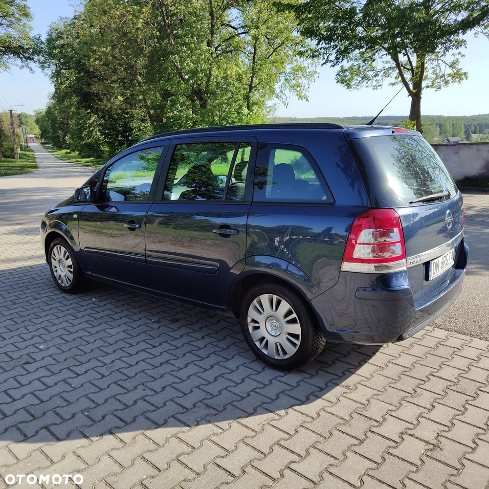 Opel Zafira 1.6 Cosmo EU5 - 7