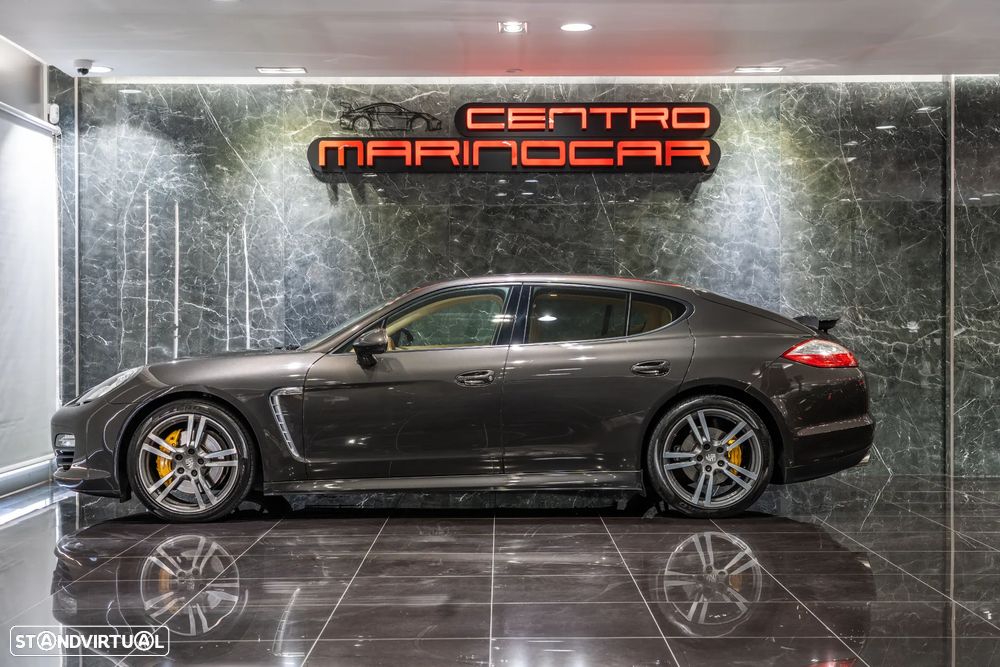 Porsche Panamera 3.0 V6 - 1