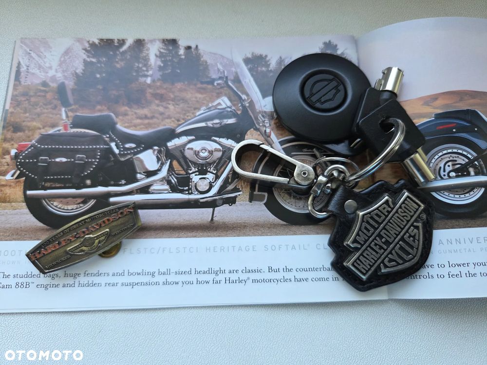 Harley-Davidson Softail Heritage Classic - 33