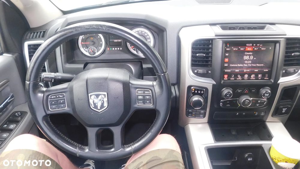 Dodge RAM 5.7 4x4 - 20