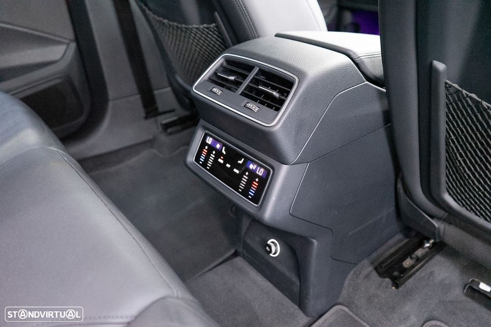 Audi e-tron 55 quattro S line - 50