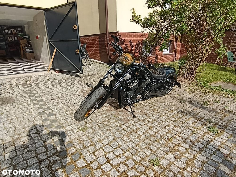 Harley-Davidson V-Rod Night Rod - 10