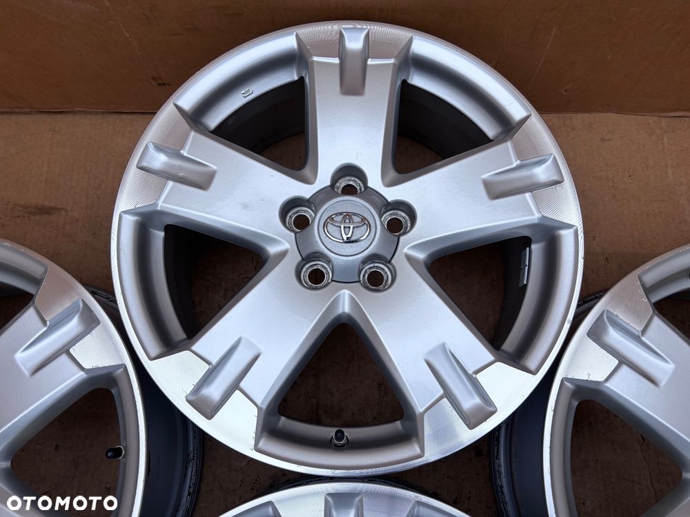 Toyota Rav4 Rav 4 Oryginalne Felgi Aluminiowe Pierścień 7,5 18 Et45 5x114,3 7.5J 18” Czujniki Ciśnienia - 5