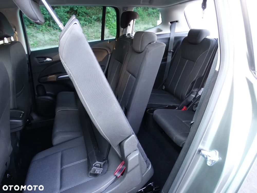 Opel Zafira - 20