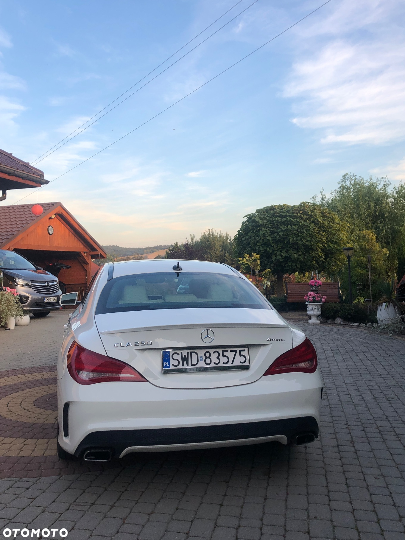 Mercedes-Benz CLA 250 4-Matic - 7