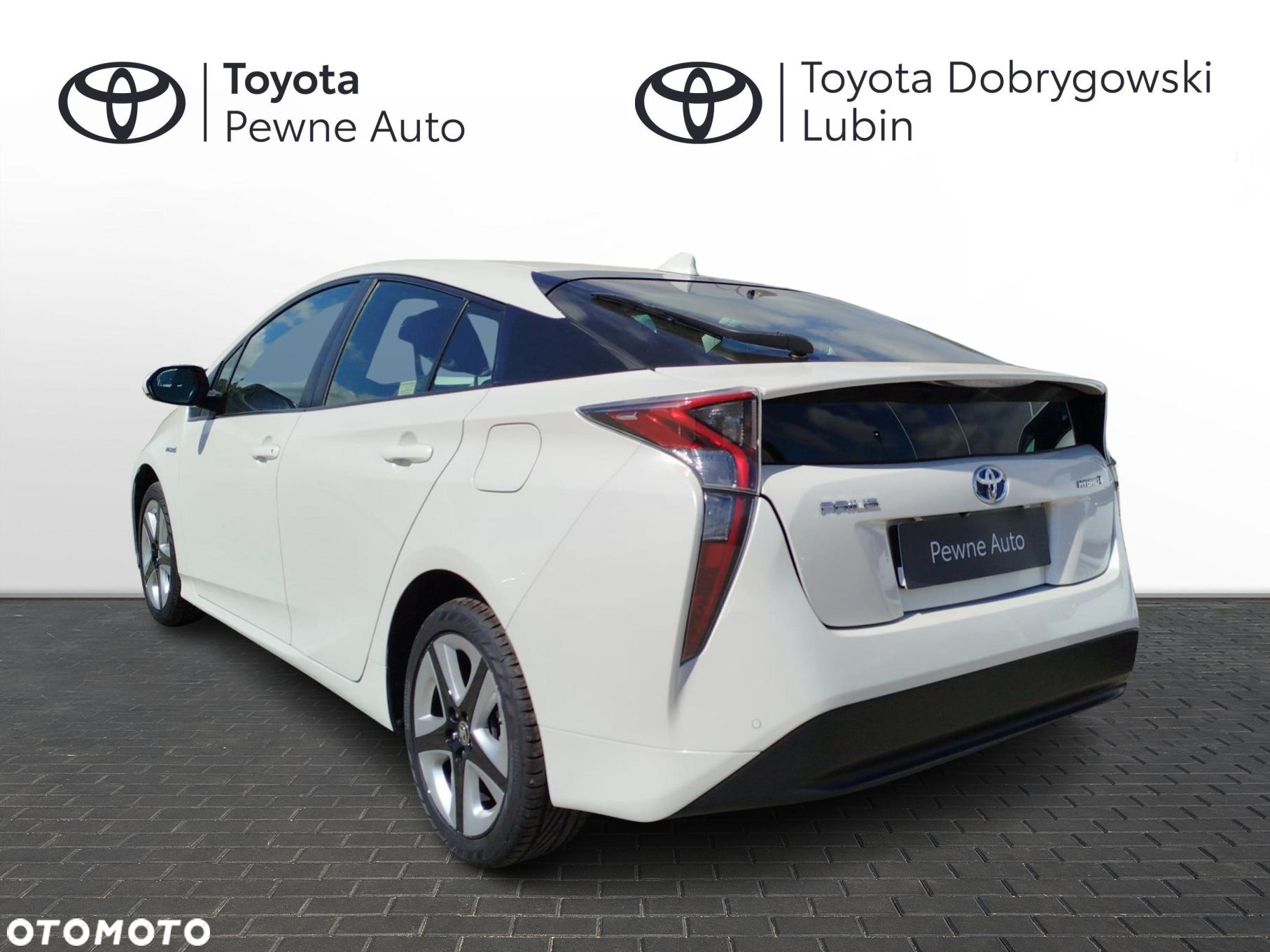Toyota Prius - 3