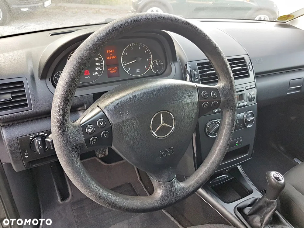 Mercedes-Benz Klasa A 150 BlueEfficiency - 11
