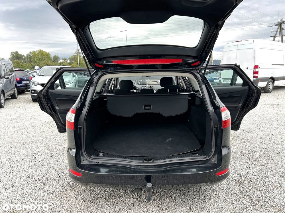 Ford Mondeo - 15