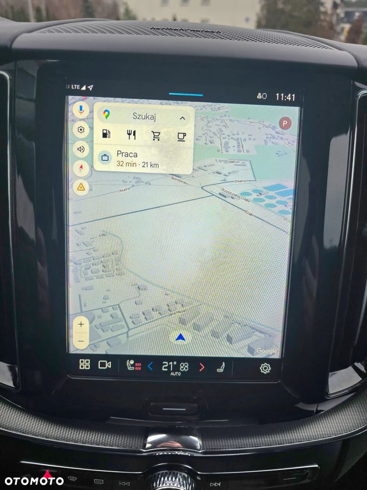 Volvo XC 60 B5 B AWD Ultimate Dark - 27