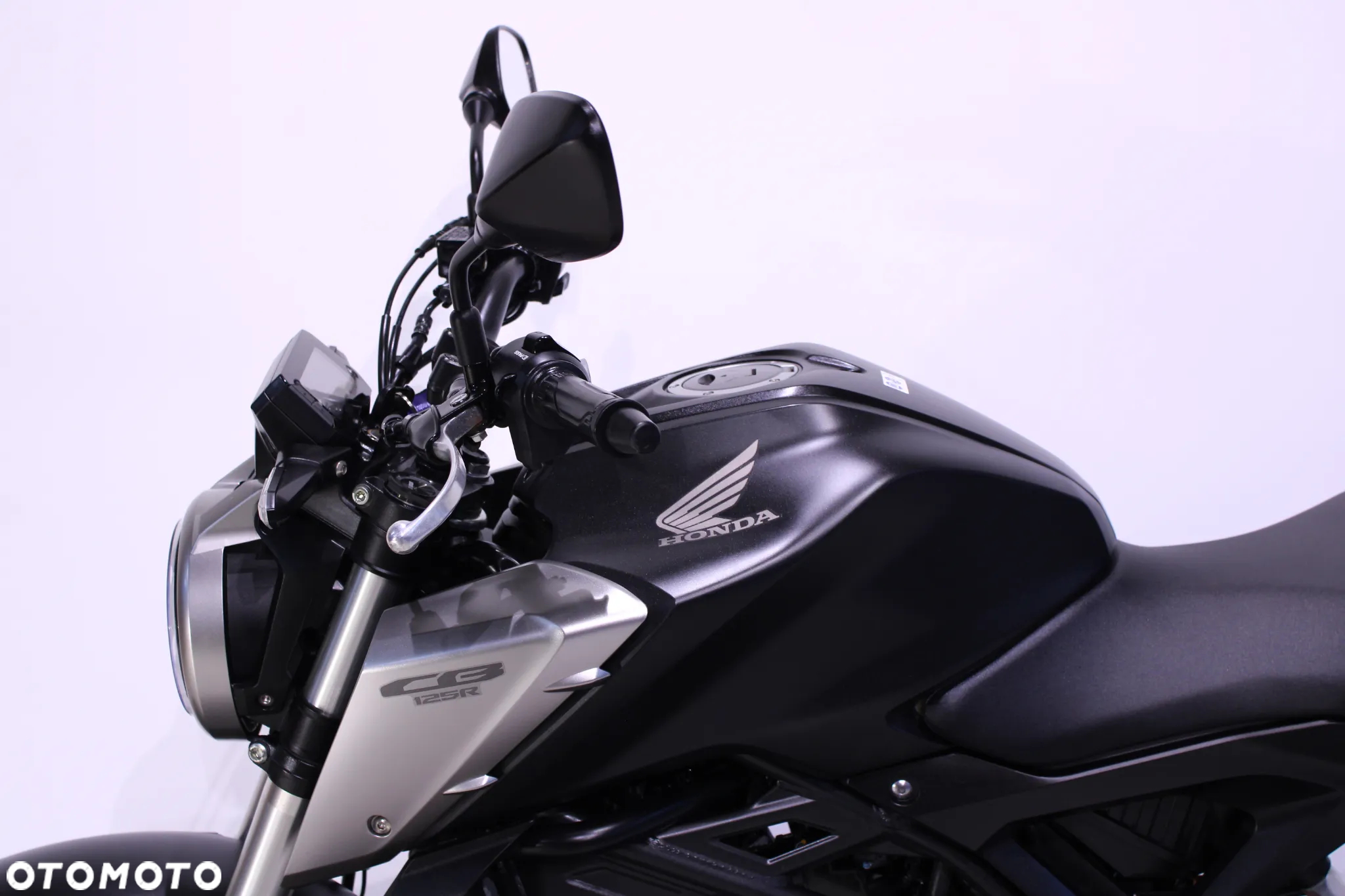 Honda CB - 10