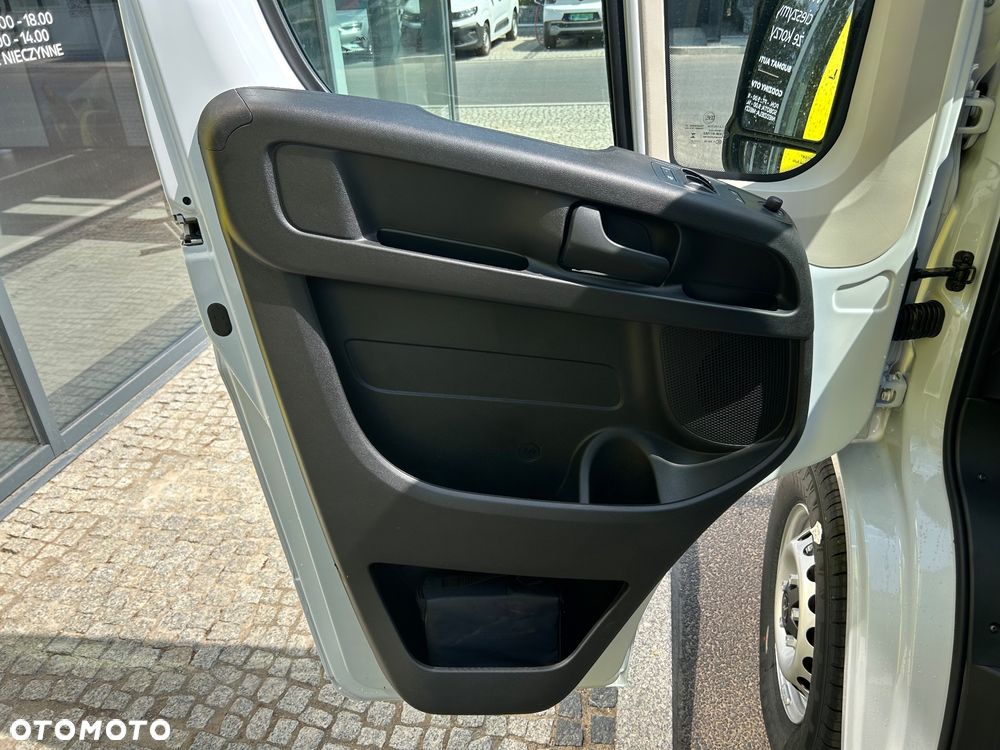 Opel L3H2 3.5T Heavy Diesel 2.2 180KM AT - 13