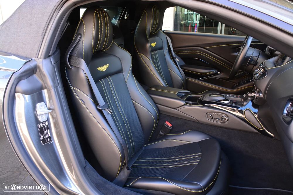 Aston Martin Vantage Roadster V8 - 55