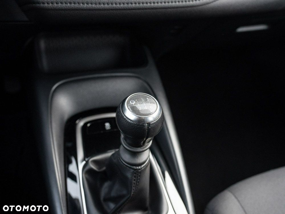 Toyota Corolla 1.5 Comfort - 17