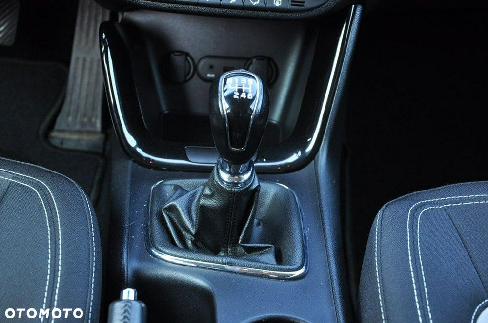 Kia Ceed 1.6 GDI Spirit - 35