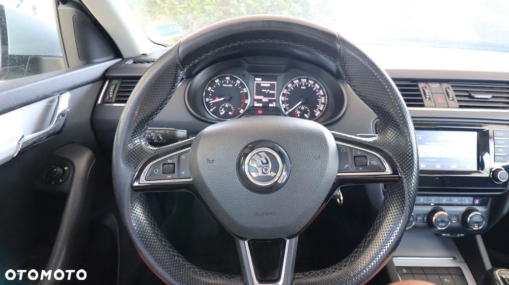 Skoda Octavia - 10
