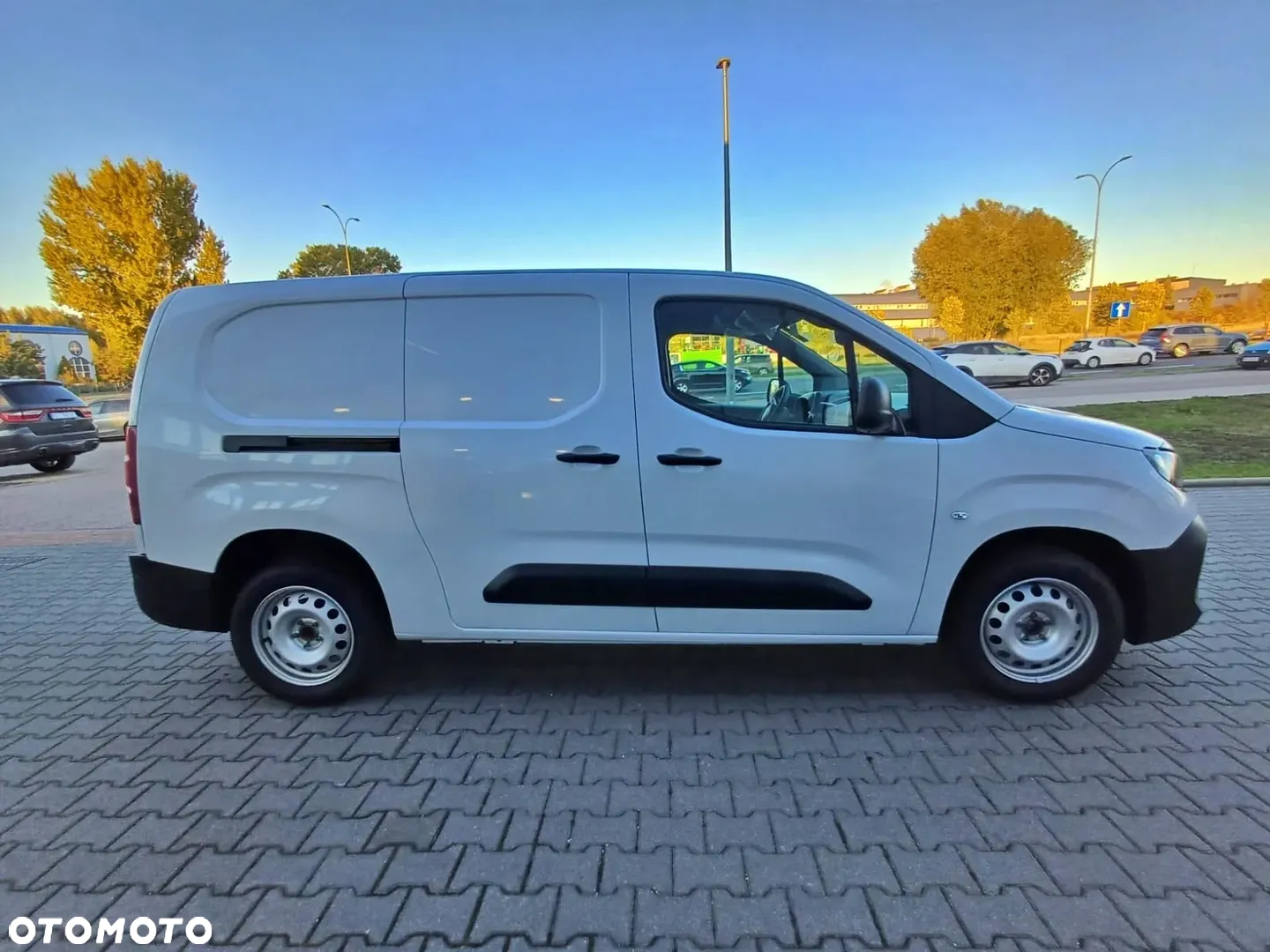 Opel COMBO CARGO Van Long L2 1.5DIESEL 102KM - 4