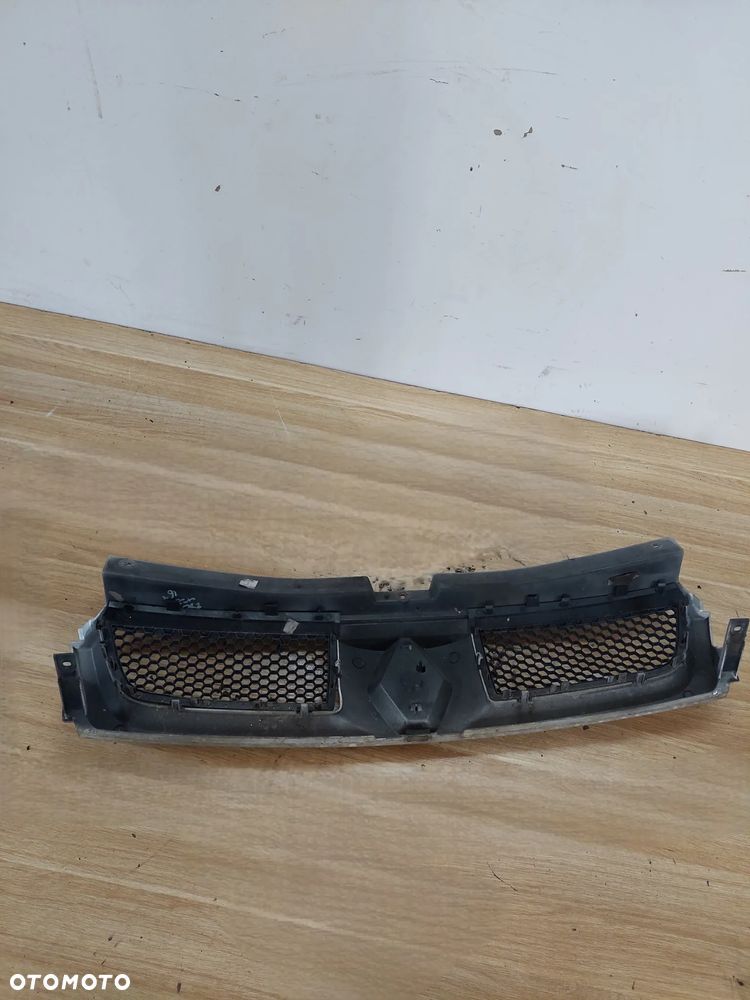 Atrapa Grill RENAULT TRAFIC  II Vivaro 01-07 srebrna szara Łuków części - 2