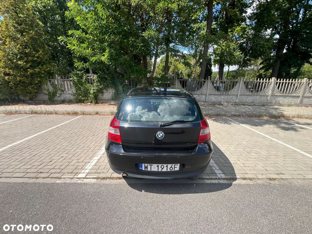 BMW Seria 1 116i - 5
