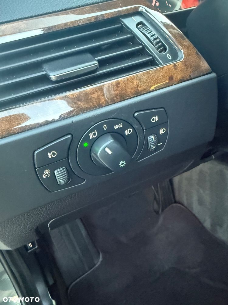 BMW Seria 5 - 26