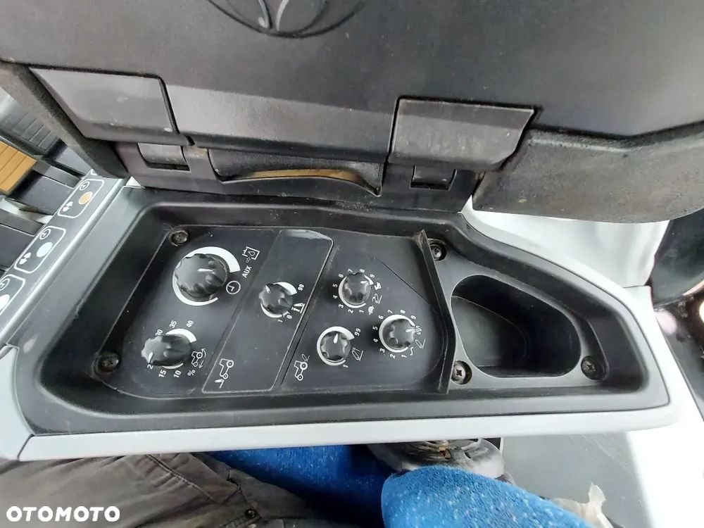 New Holland t7.210 - 9