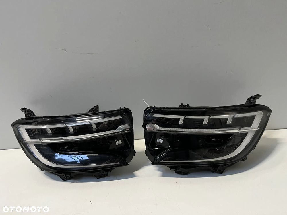 RENAULT AUSTRAL LAMPA PRZEDNIA LEWA,PRAWA PRZÓD 1EX01515101 - 1