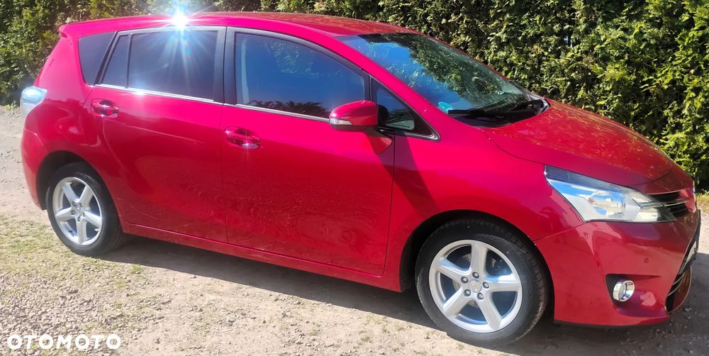 Toyota Verso 2.0 D-4D Active - 14