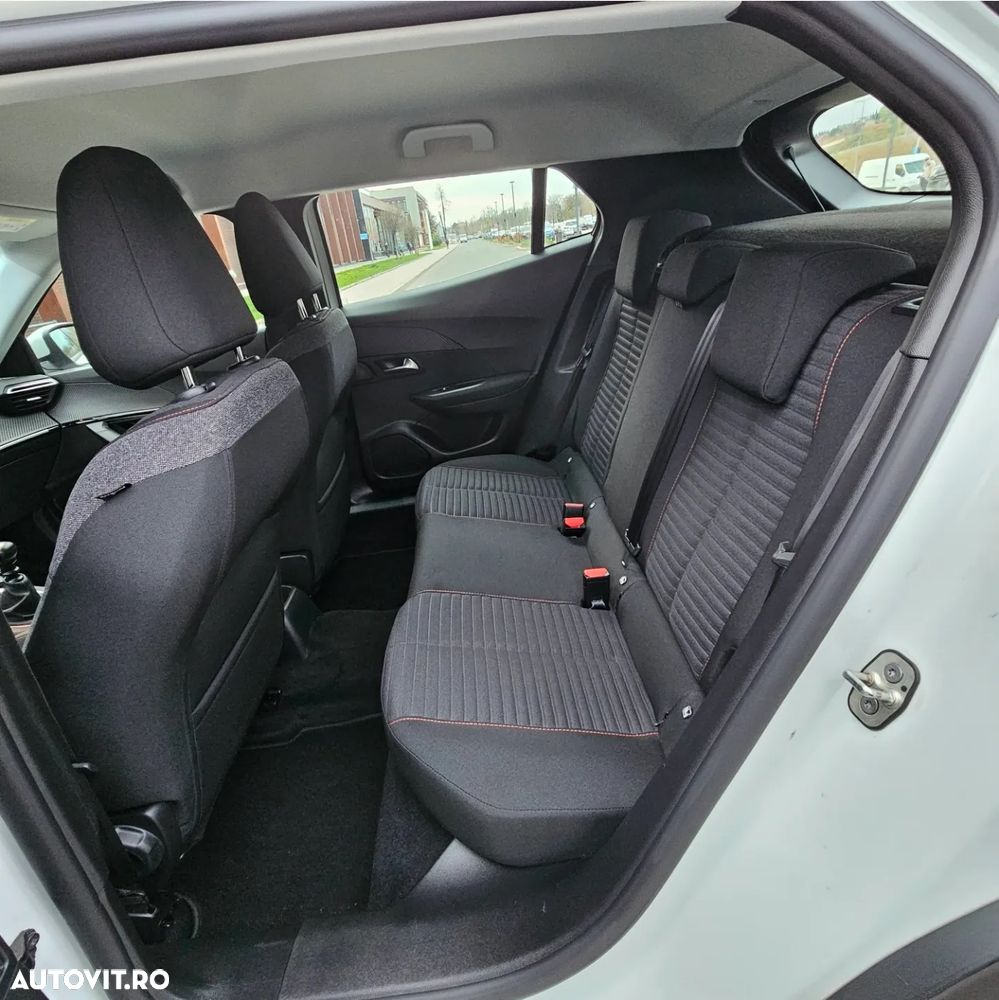 Peugeot 2008 - 10
