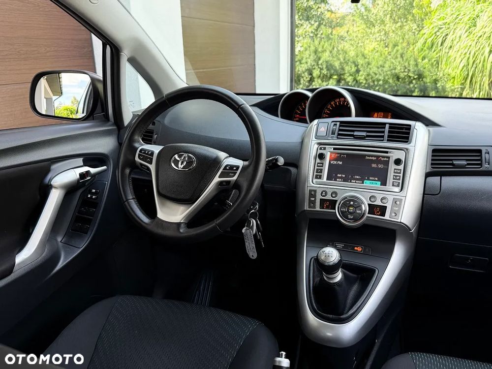 Toyota Verso 1.8 Edition - 29