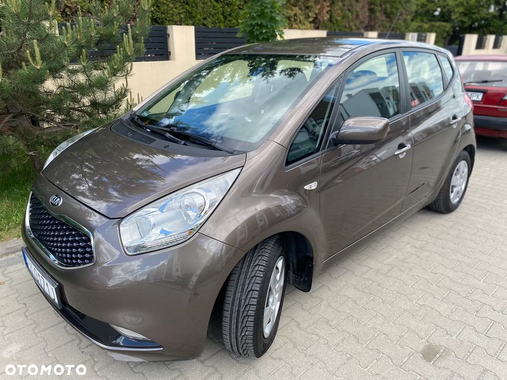 Kia Venga 1.4 L - 16