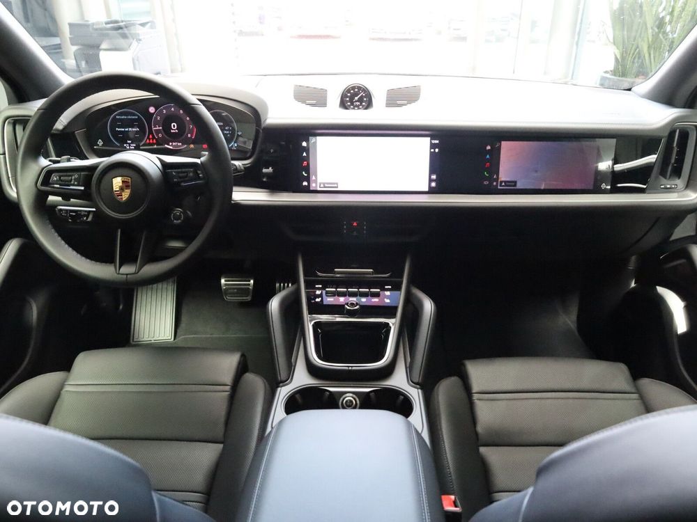 Porsche Cayenne - 14