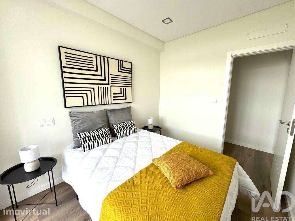Apartamento T3 em Benfica de 85 m2 - Grande imagem: 2/32