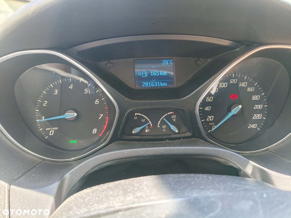 Ford Focus 1.6 Trend Sport - 6