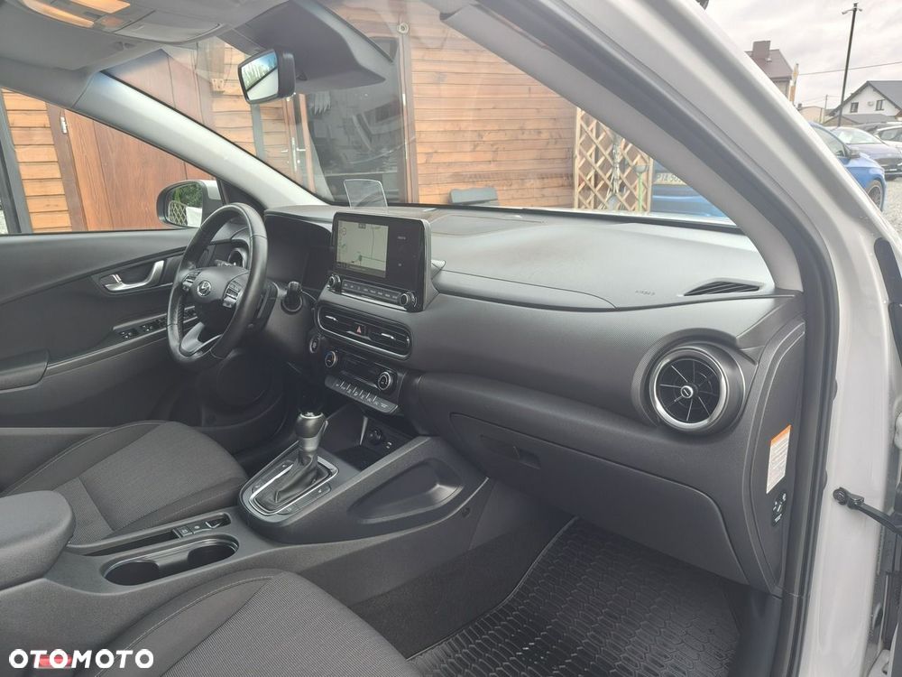 Hyundai Kona - 22