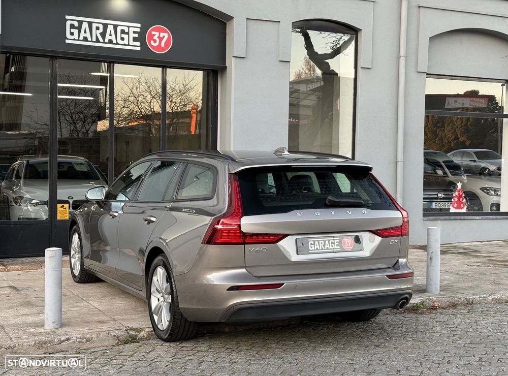 Volvo V60 2.0 D3 Momentum - 6